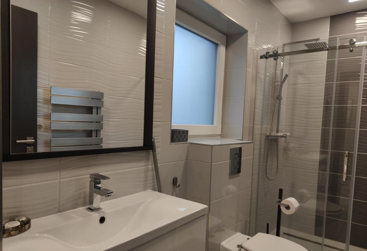 Aqua Solar Apartmanhaz Μίσκολτς Εξωτερικό φωτογραφία