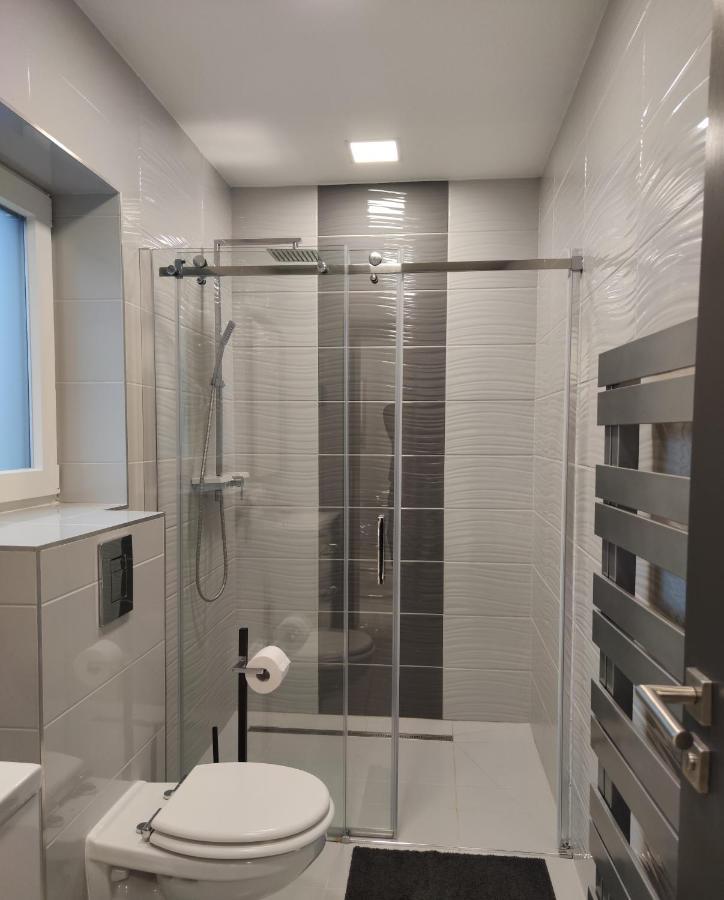 Aqua Solar Apartmanhaz Μίσκολτς Εξωτερικό φωτογραφία